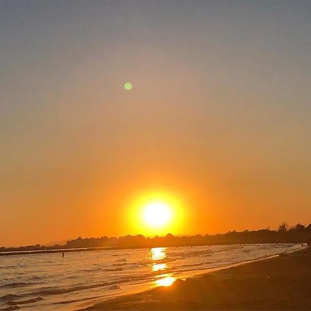 Le Grau Du Roi - Rive Droite - Plage Du Boucanet Esterno foto