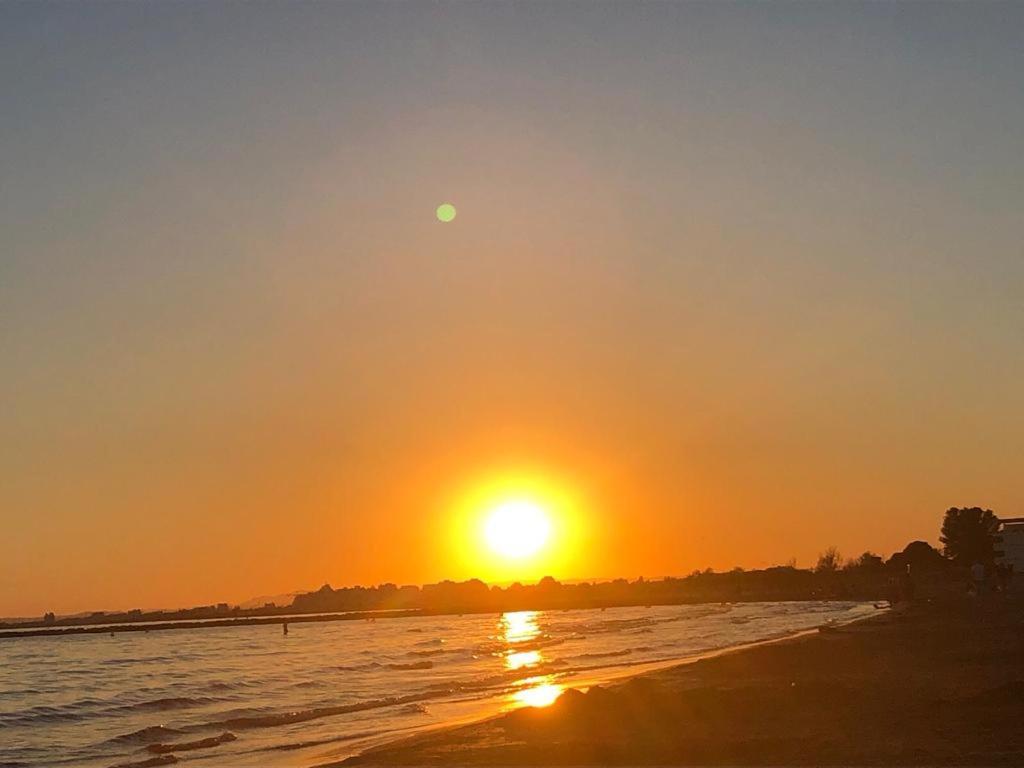 Le Grau Du Roi - Rive Droite - Plage Du Boucanet Esterno foto